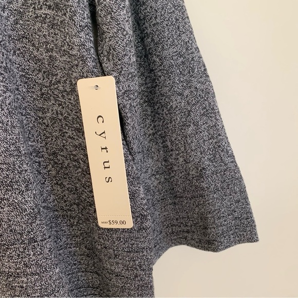 CYRUS Gray Heathered Long Sleeve Knit Tunic - Picture 5 of 13